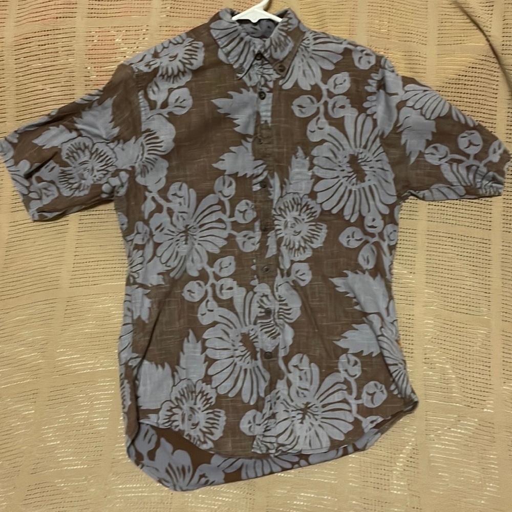 Beautiful hawaiian shirt